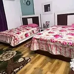 عباس العقاد